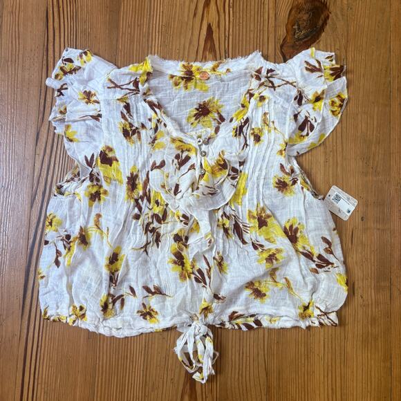NWT Free People white yellow floral cropped flutter sleeve blouse shirt SIZE M - Picture 1 of 5